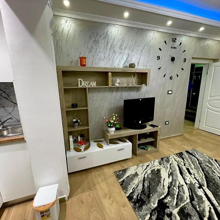 Durres Rebi Apartment 外观 照片